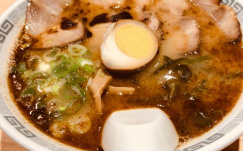 なぜかリピートしてしまう桂花ラーメン、なぜだろう